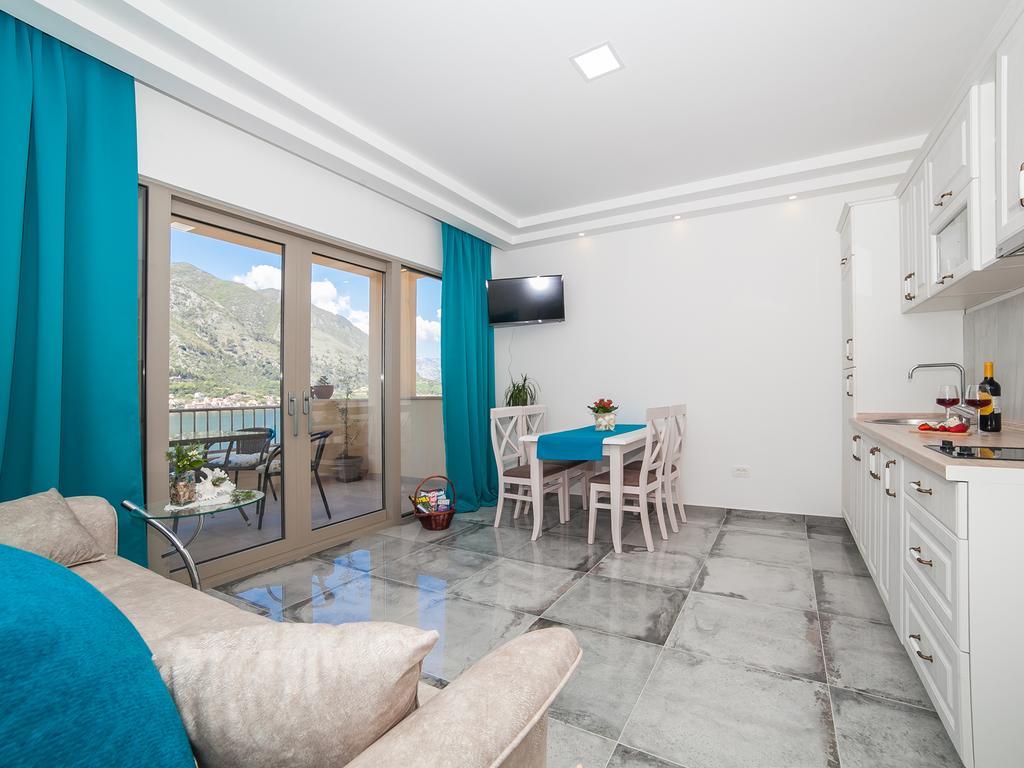 Apartments Castello Kotor Eksteriør billede