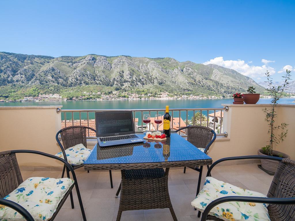 Apartments Castello Kotor Eksteriør billede