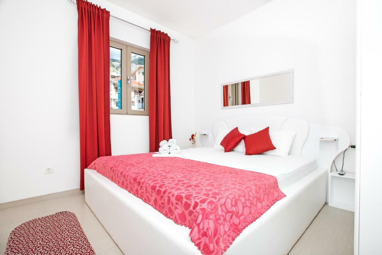Apartments Castello Kotor Eksteriør billede